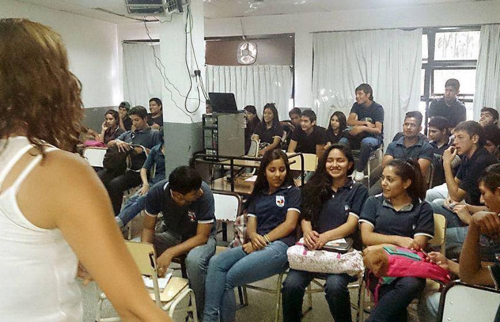 M�s colegios secundarios buscan dar apertura a sus propios Centros de Estudiantes