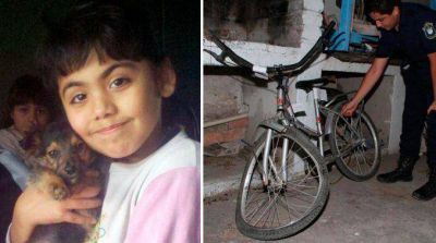 Un conductor atropell� y mat� a una nena que iba al colegio en bicicleta