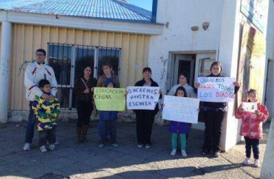 La escuela 7 tambi�n sufre la desidia del Gobierno de R�os
