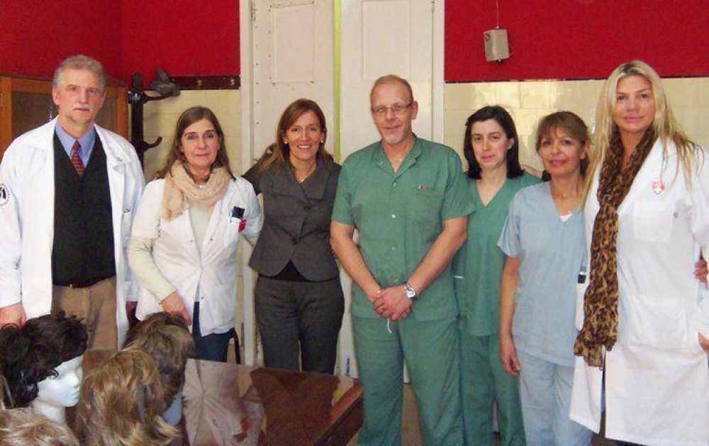 Ahora la Provincia ayuda con pelucas a las pacientes de c�ncer