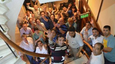 Dura negociaci�n del Suoem y funcionarios de Mestre