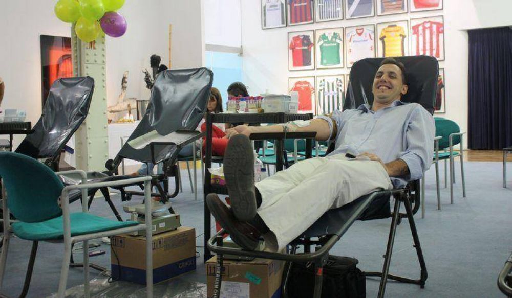 Empleados del Banco Ciudad donan sangre al Garrahan