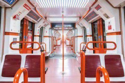 Sorpresa en la L�nea B: las puertas de los coches �nuevos� se abren con la mano