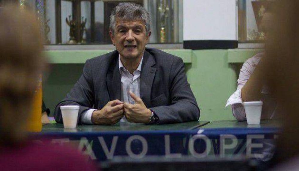 L�pez promueve un debate 2.0