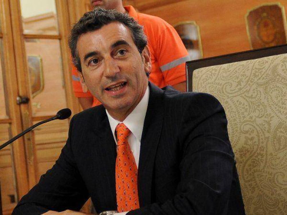 Mimos K y alegr�a naranja: �bajan a Randazzo?