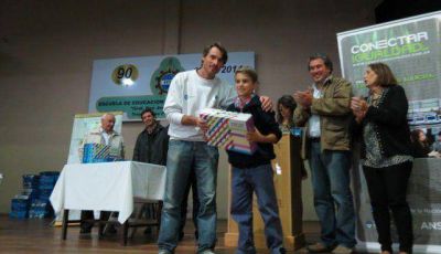 Conectar Igualdad entreg� 129 netbooks en la T�cnica
