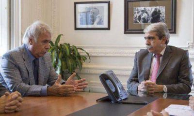 Llegan $ 100 millones para inundados y se acuerdan 8 cuotas m�s de $ 44 millones
