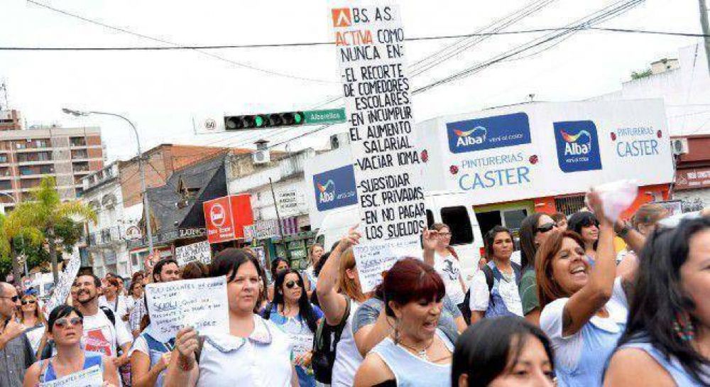 Scioli no pag sueldos a docentes de Tigre y hubo tensin en la Panamericana
