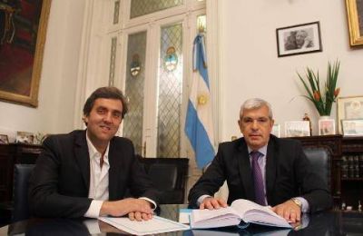 Leonardo Boto se reuni� con el precandidato a gobernador Juli�n Dom�nguez