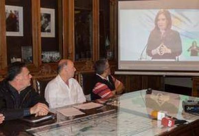 Inza: �Estas 32 viviendas son un punto de partida�
