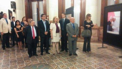 La DAIA en la inauguraci�n de la Muestra de fotos del viaje del Papa Francisco a Israel