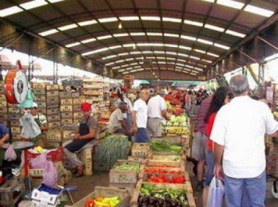 Detectan 65 trabajadores no registrados en el mercado central de Corrientes y advierten la incidencia del empleo informal