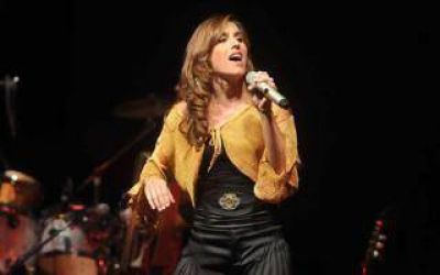 Lobos: Soledad Pastorutti cierra las Olimp�adas de la Cuenca del Salado