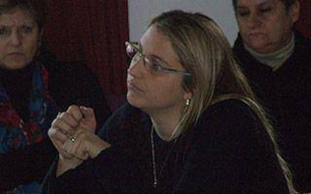 Seg�n Bartucci, �la gesti�n no le alcanza al FpV para hacer campa�a�