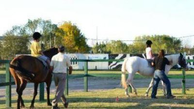 Inauguraron un predio de equinoterapia