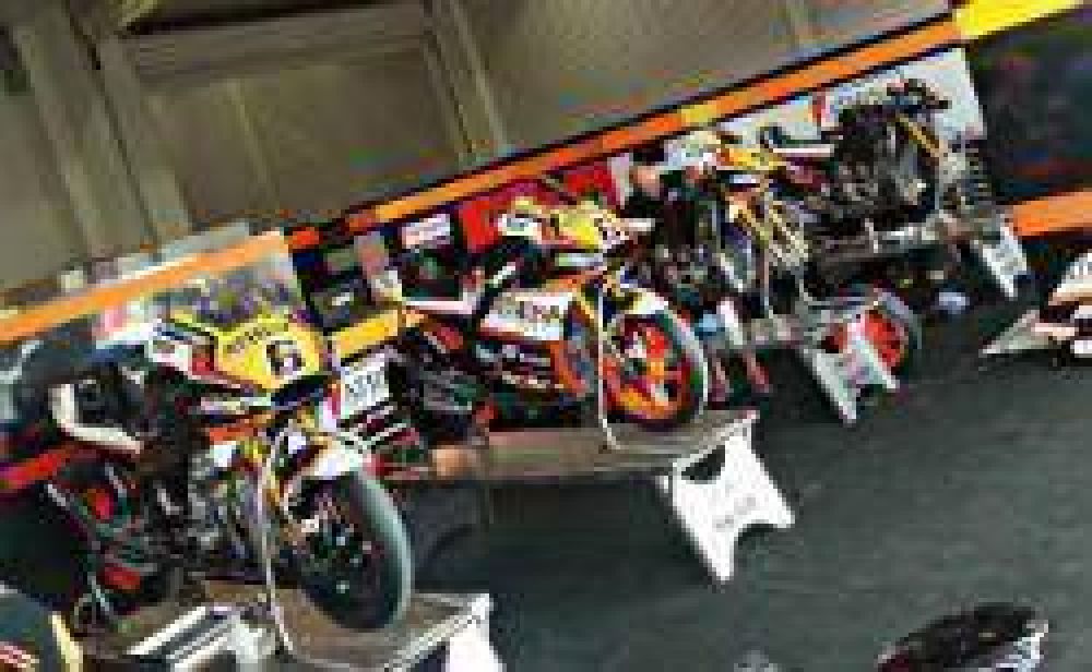 El color del MotoGP ya invade el Circuito de Termas de R�o Hondo