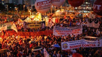 Marchas en todo Brasil contra la ley de tercerizaci�n del empleo