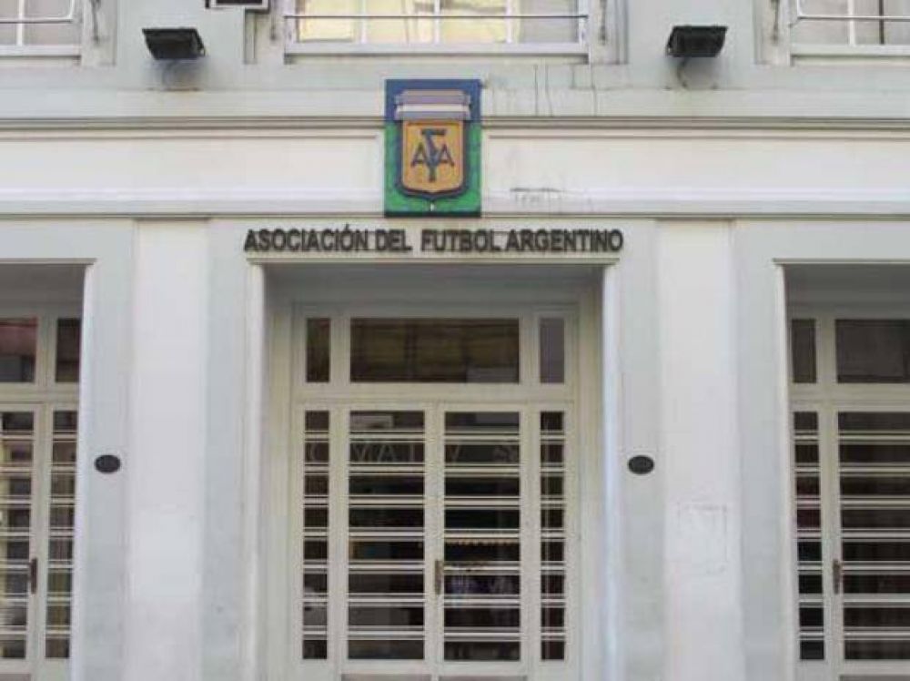 Newell's quiere los tres puntos, la presentaci�n ser� ma�ana o el lunes