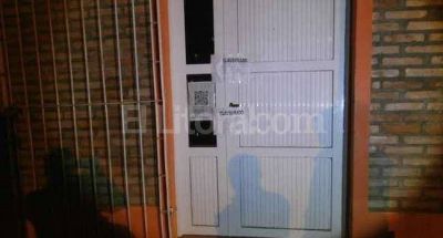 Detuvieron a dos vendedores de drogas en San Crist�bal y Tostado