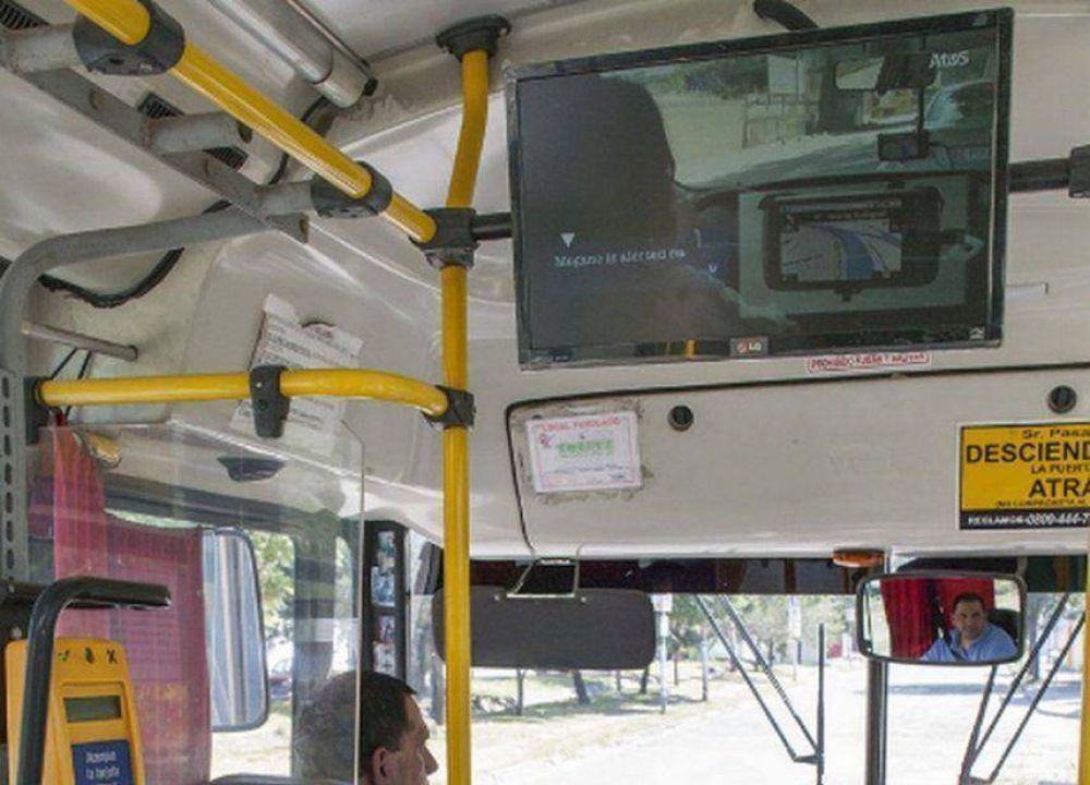 La gente sigue enojada por los LED en los colectivos