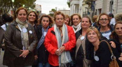 Petrocini volvi� a diferenciarse de SUTEBA: �La FEB jam�s va a deso�r lo que dicen las bases�