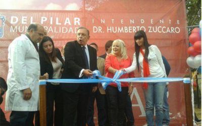 Z�ccaro defendi� el sistema de salud y apunt� otra vez contra Molina