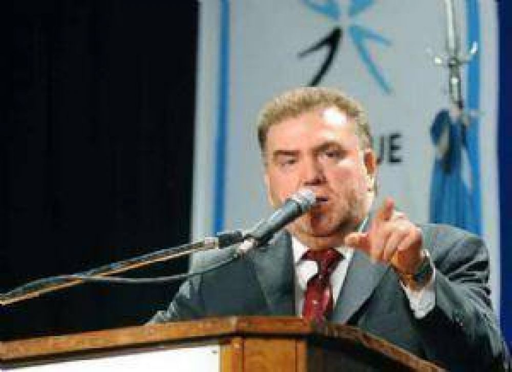 Amaya, sobre Alperovich: �Yo critico desde la pol�tica�