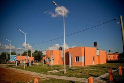 Licitar�n la construcci�n de 138 viviendas para docentes