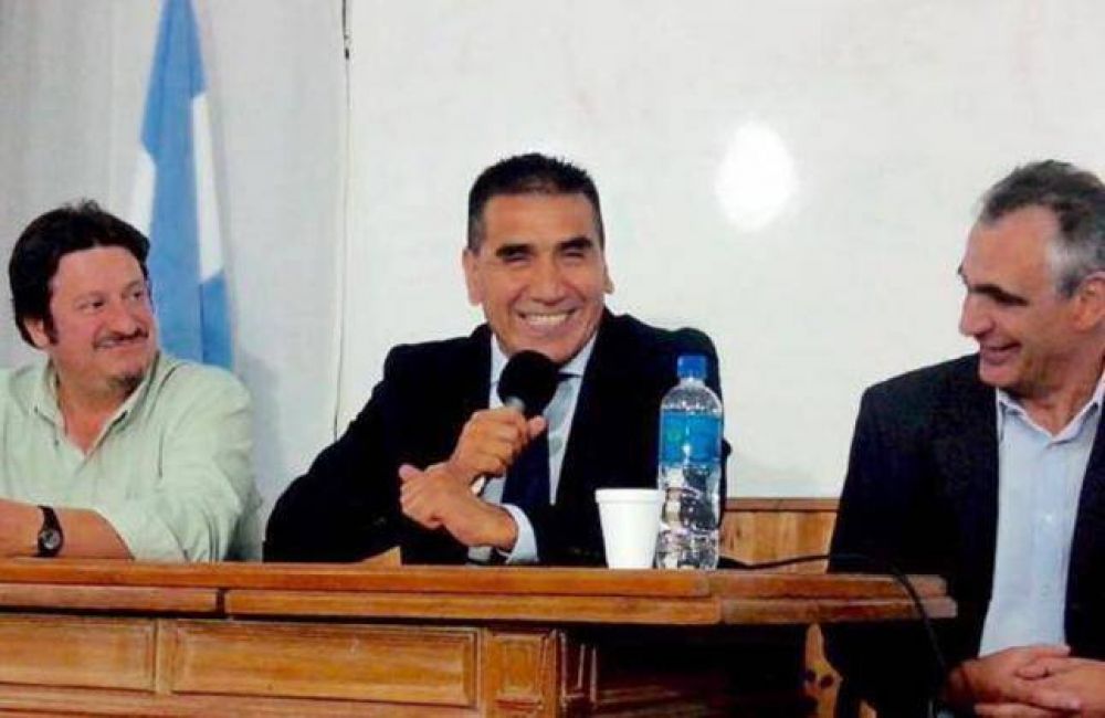 Rioseco se reuni� con estudiantes de Econom�a de la UNCo
