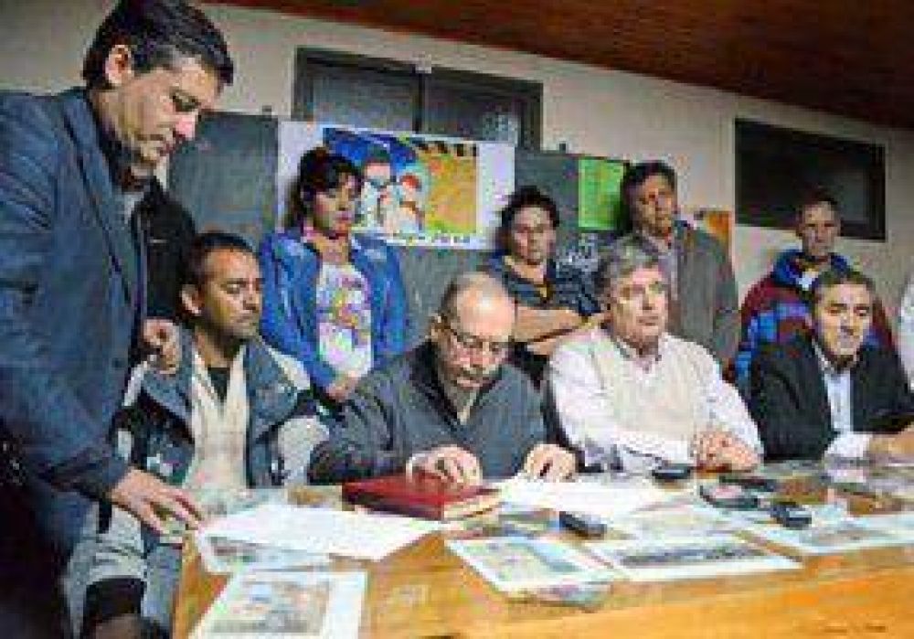 El Estado se hace cargo y desactiva conflicto minero