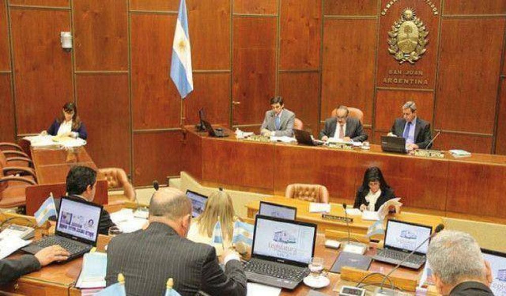 Fondos de controles mineros ir�n a deporte, educaci�n y cultura