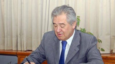 El Superior quedar� en junio con tres miembros por la renuncia de Pasutti
