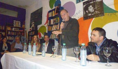 Eugenio Zaffaroni disert� en Olivos