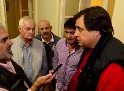 Manino Iriart visit� la CGT buscando �solucionar los problemas entre todos�