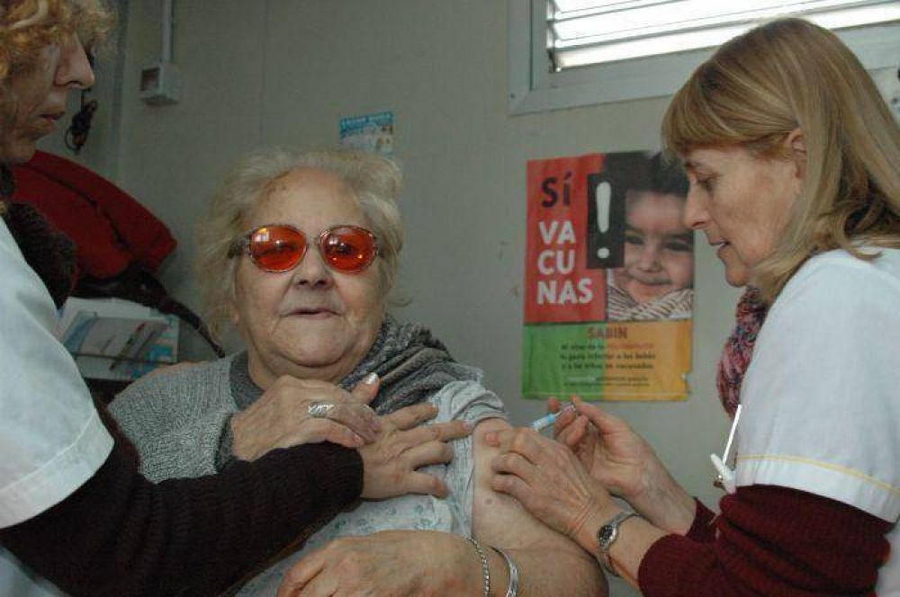 Afiliados a IOMA y PAMI podr�n vacunarse a partir de mayo 