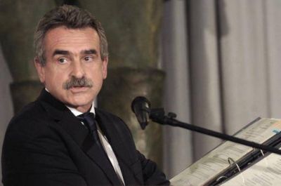 Rossi presenta su programa de gobierno con eje en la industrializaci�n y la generaci�n de empleo