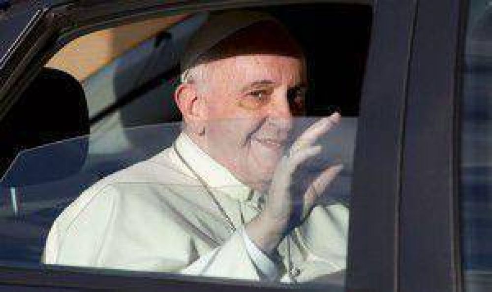 El Papa Francisco evala viajar en septiembre a Cuba