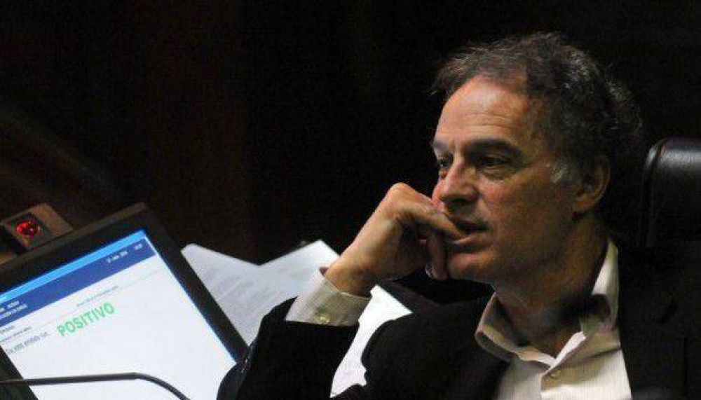 Interna FPV: Ibarra dice estar �cabeza a cabeza con Recalde�