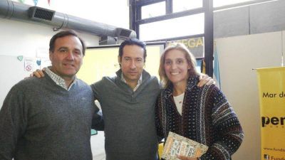 Baragiola y Aicega, junto a Iv�n Petrela