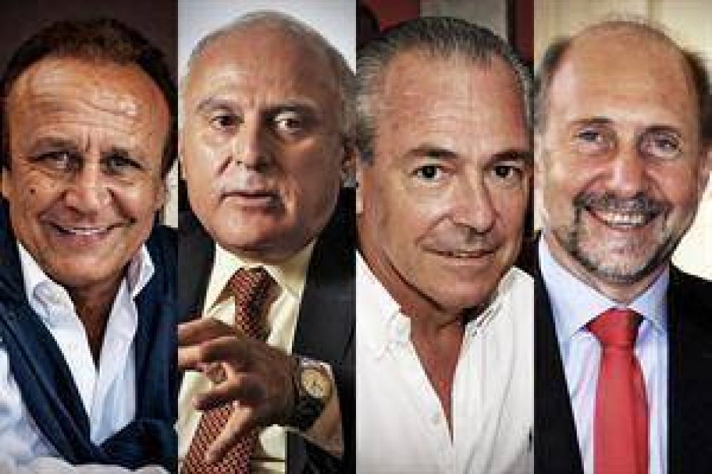 Con algunas demoras, comenzaron las elecciones internas en Santa Fe