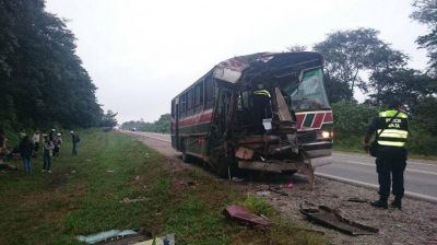 Or�n: chocan dos colectivos con personal rural en la ruta 50