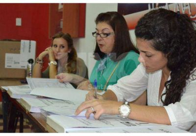 Se constituyeron el 100 por ciento de las mesas de votaci�n en toda la provincia