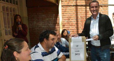 El Gobernador vot� en las primeras elecciones Primarias mendocinas