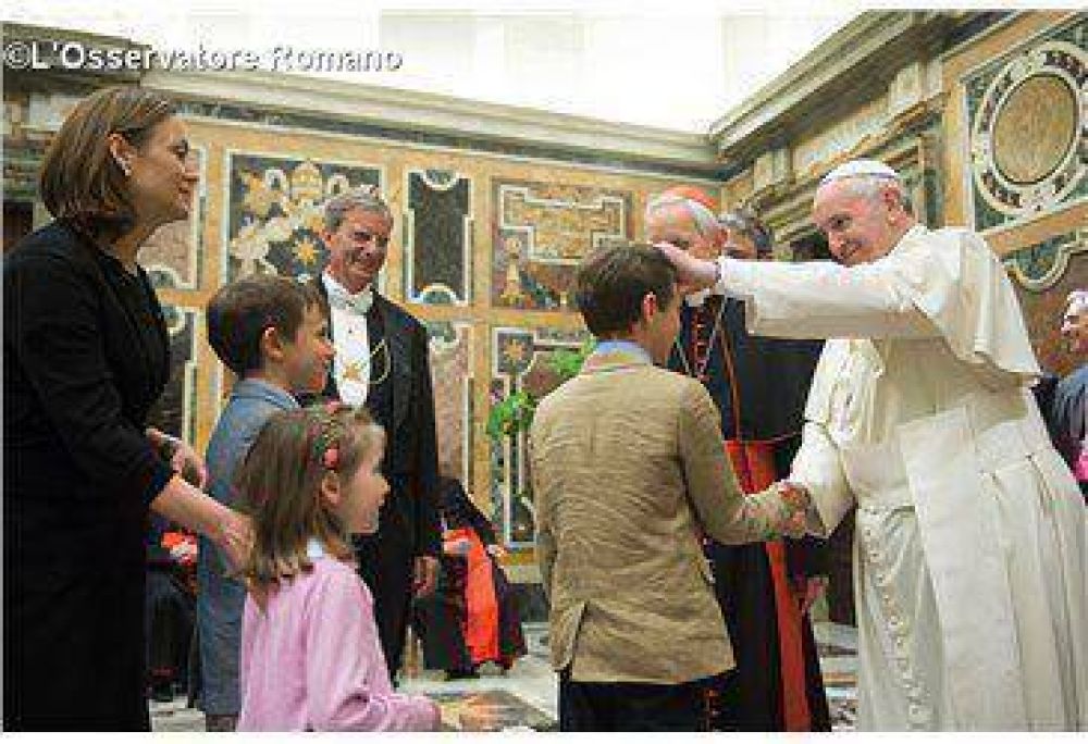 El Papa Francisco elogia la labor de la Papal Foundation