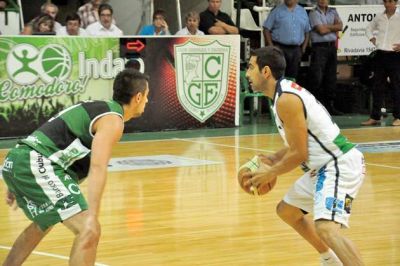 Gimnasia no pudo en Corrientes