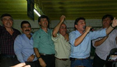 En una elecci�n re�ida, el PJ retuvo Corral de Bustos por 221 votos