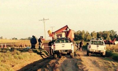 Pico: dos personas murieron electrocutadas