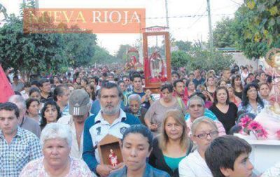 Realizaron la procesi�n en honor a San Expedito