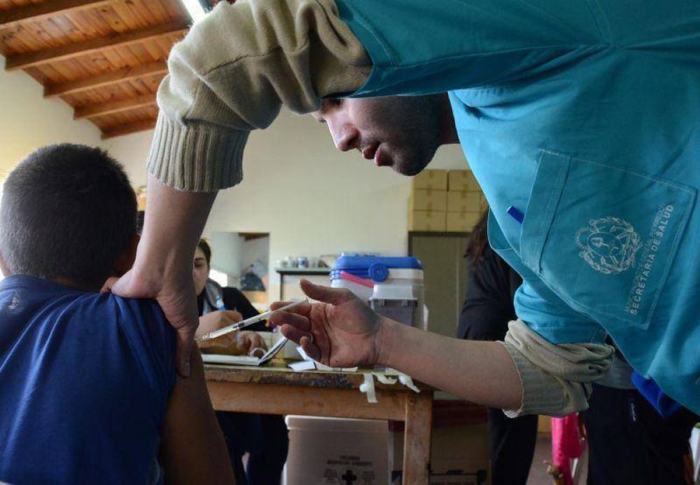 Llega la vacunaci�n antigripal a las salas de salud