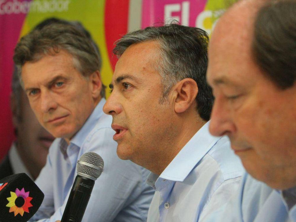 No vino, pero Macri igual felicit� a Cornejo